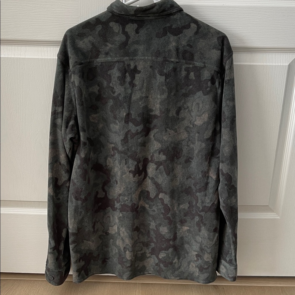 Camouflage Button-Up Shirt - Picture 3 of 8